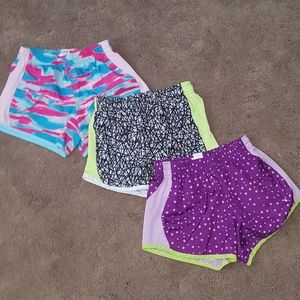 3 pairs of running shorts with built-in underwear